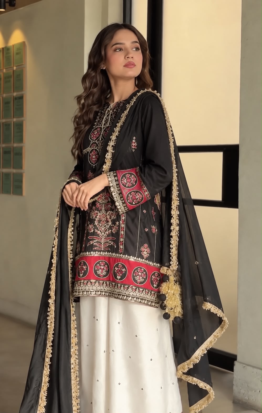 Premium Embroidered Silk 3-Piece Unstitched Suit – Black & Off-White