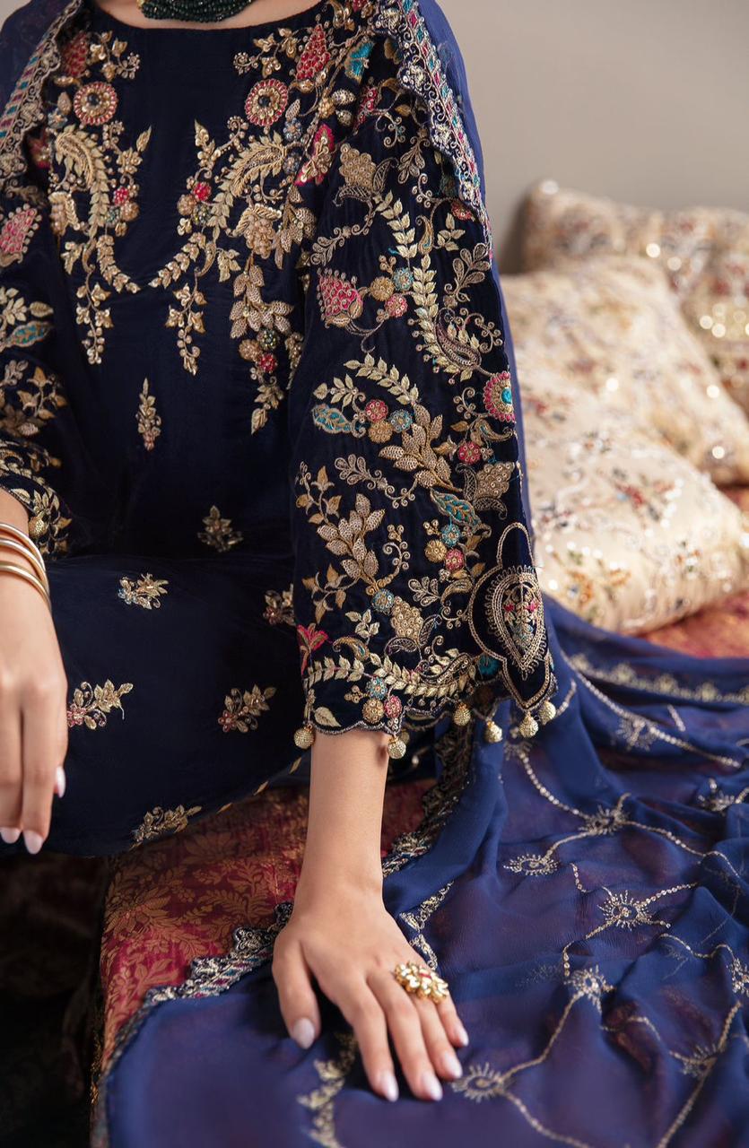 Noor-e-Zevar – Luxury Velvet Embroidered 3-Piece Unstitched