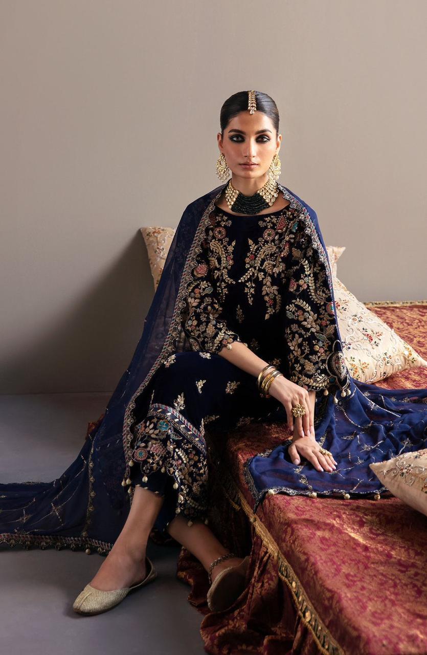 Noor-e-Zevar – Luxury Velvet Embroidered 3-Piece Unstitched