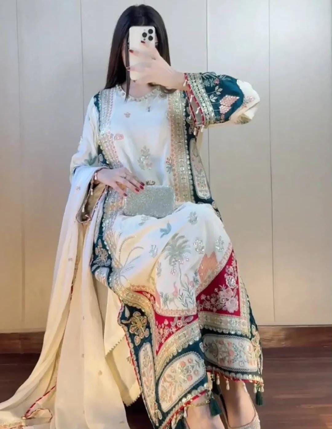 Royal Palm Viral Silk Kaaftaan Premium Design 3 Peices